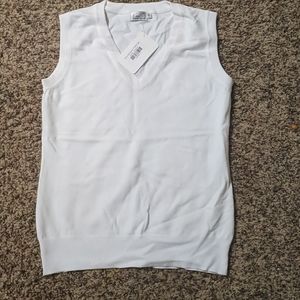 Sleeveless V-neck Tank